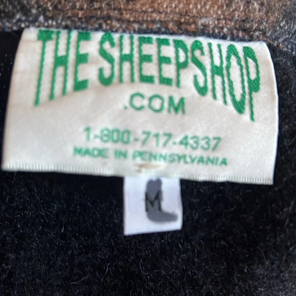 The Sheep Shop Patterned Festive Wool Moose Vest with Zip Closure - Size M - Picture 7 of 7